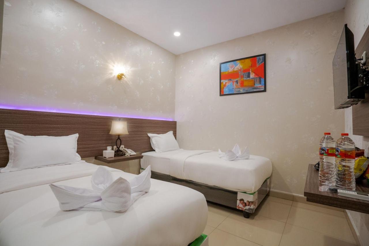 De'Tonga Hotel Medan Exterior foto